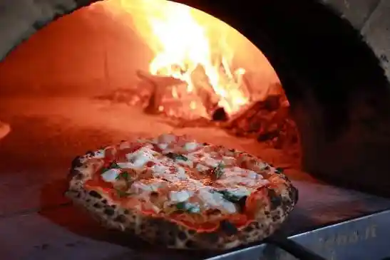 Gianni’s Pizza in Pittsfield Gets Ready for the America’s Best Restaurants Roadshow